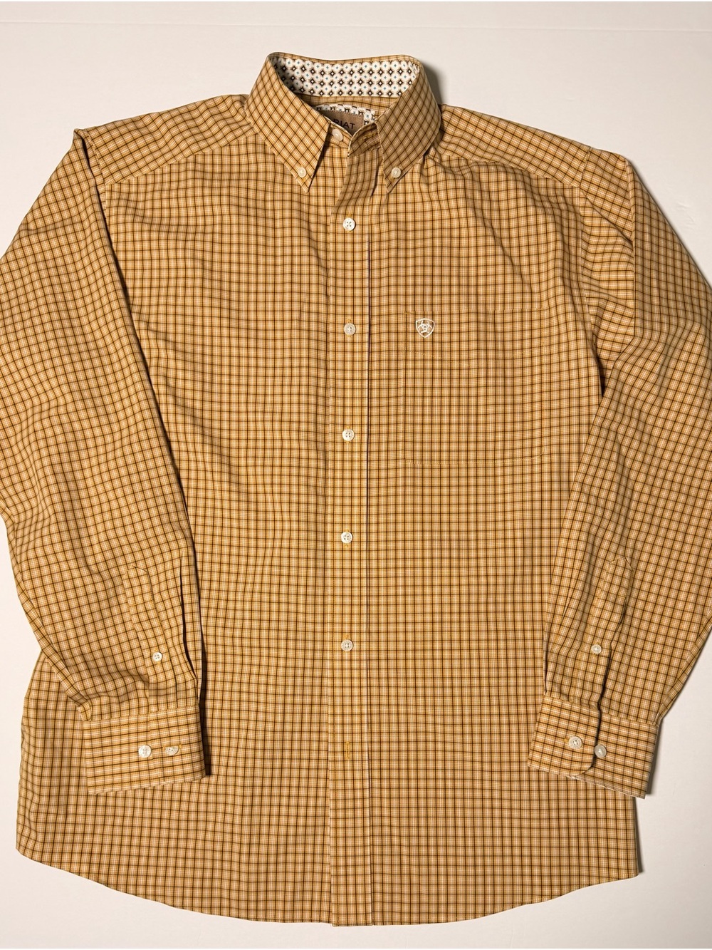 Ariat Men’s M Wrinkle Free Plaid Button Down Shirt Tan Western Contrast Cuff